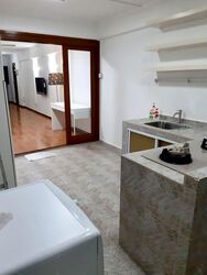 Blk 354 Clementi Avenue 2 Shopping Centre (Clementi), HDB 3 Rooms #558760011